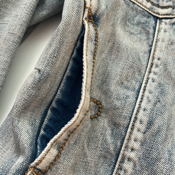 Distressed Jean Jacket with Embroidery - Picture 7 of 10